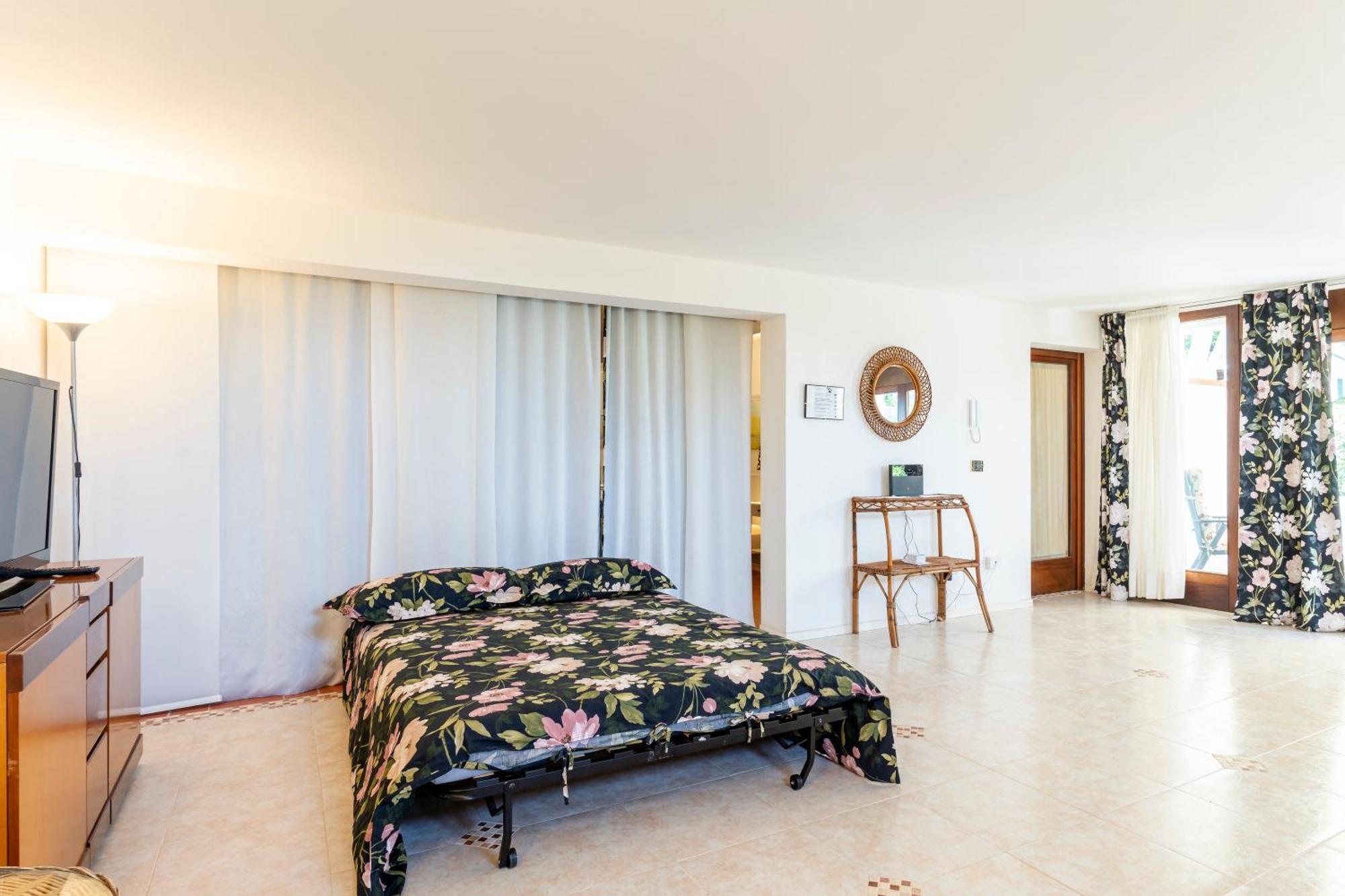 Villa Tra mare e bosco nella splendida Quercianella Camera foto